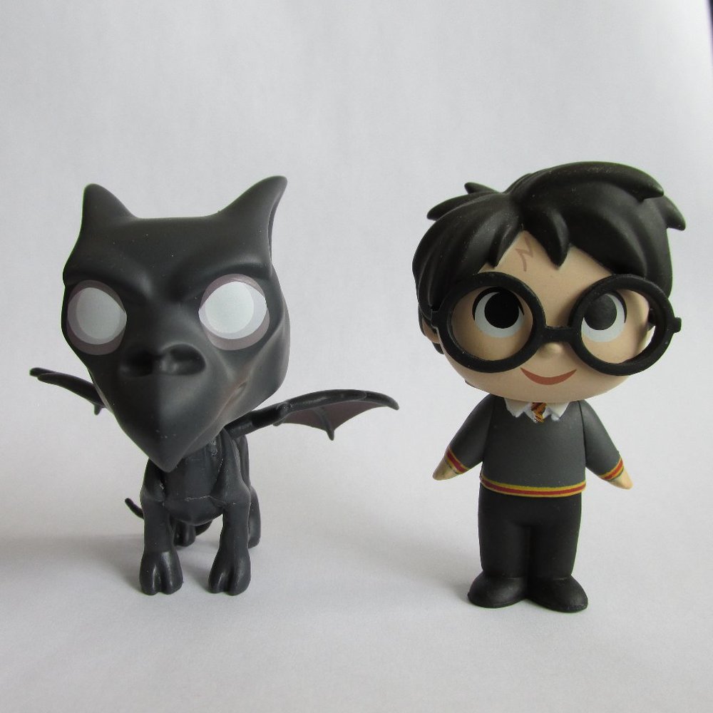 Two Funko Mystery Minis Harry Potter Series 1 and Thestral Series 2 Vinyl Figure